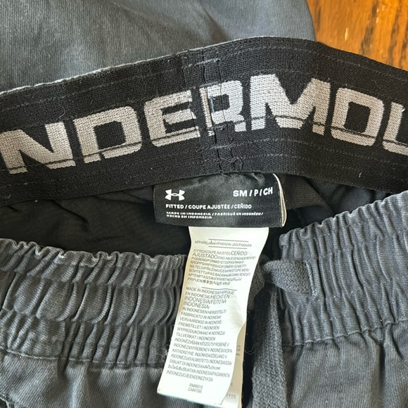 Under Armour Pants - Picture 5 of 7